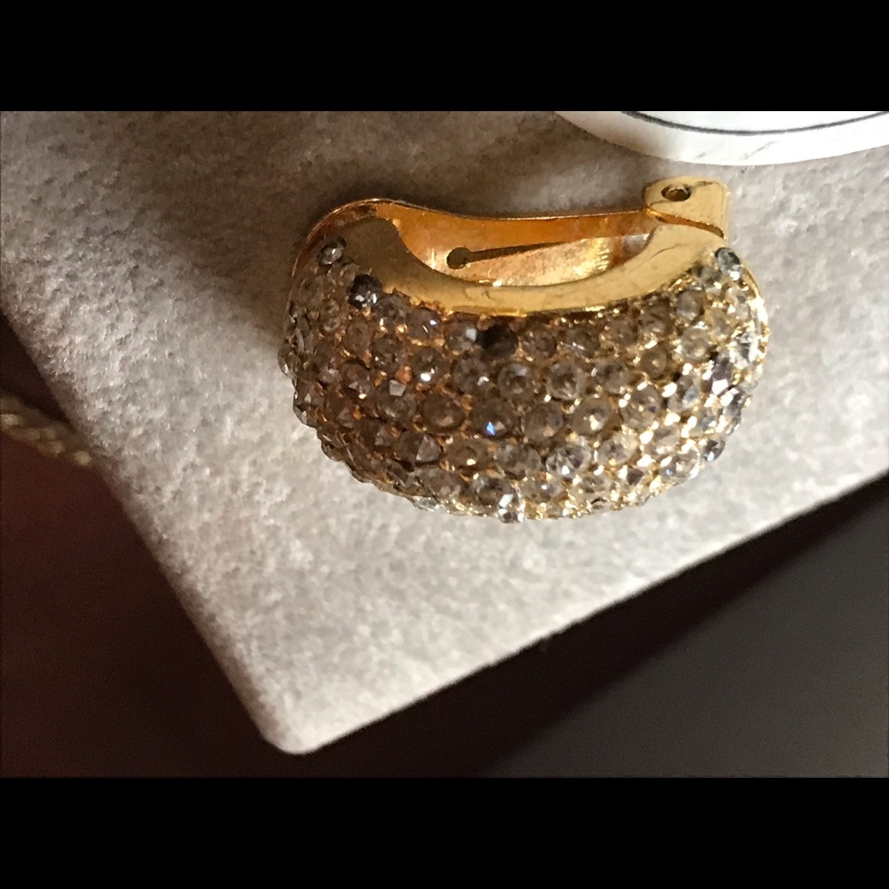 Vintage Christian Dior Swarovski crystal earrings - Picture 6 of 8